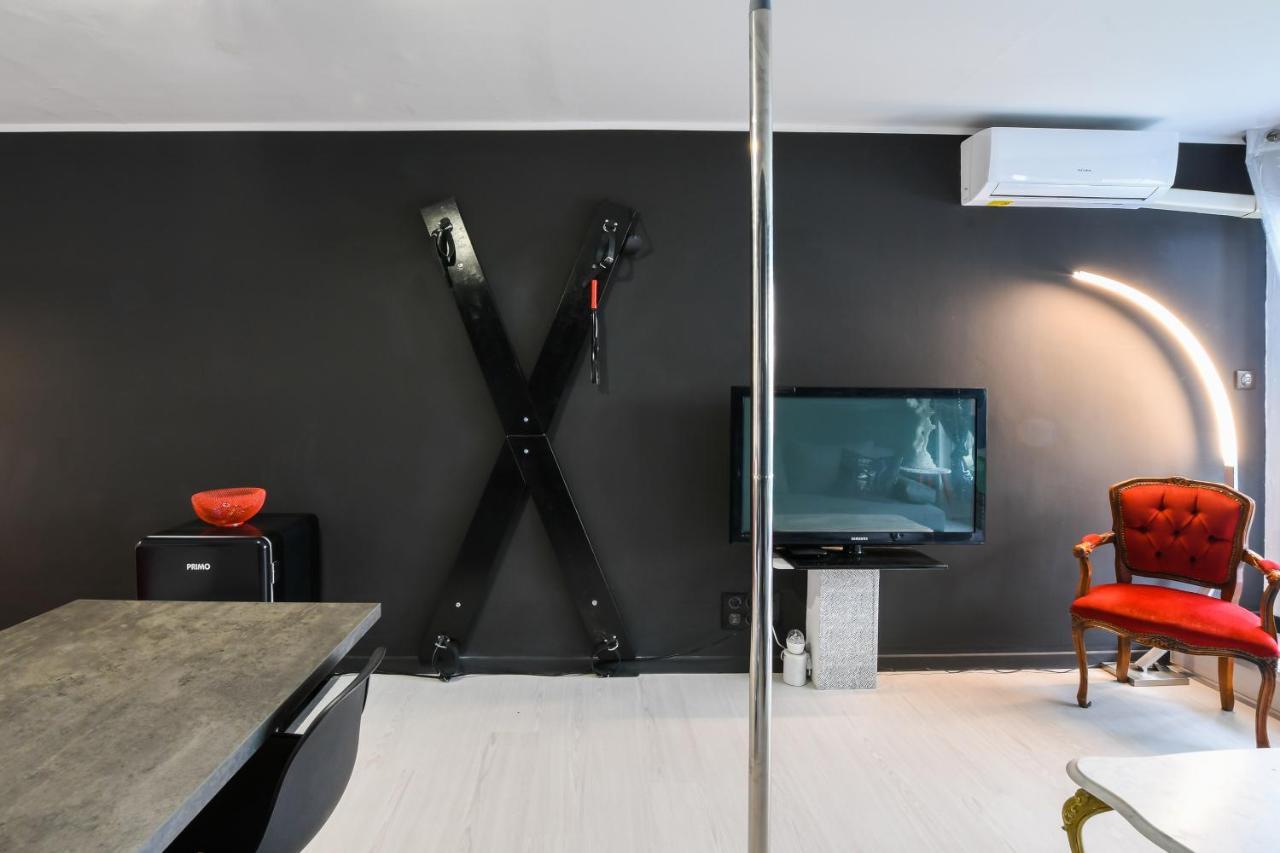 Le Cherubite: Entre Erotisme Et Baroque #Sexroom #Bdsm 라그랑모트 외부 사진
